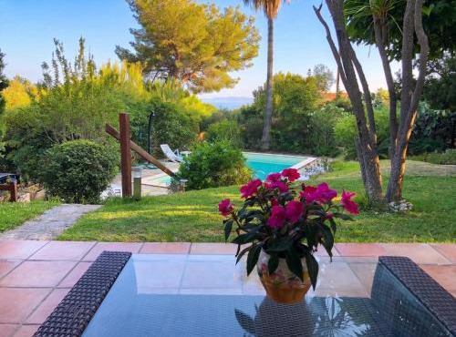 Villa avec piscine près de Le Lavandou, 160 m²