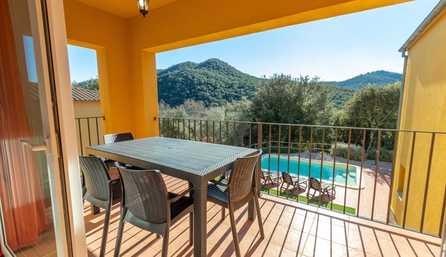 Villa "La Roca" with Pool & Wi-Fi