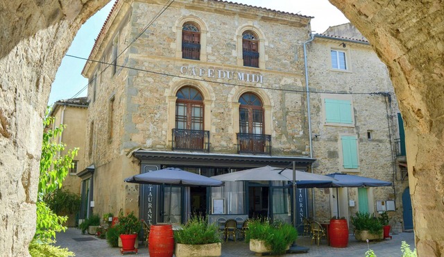 Village House by the river in the Minervois