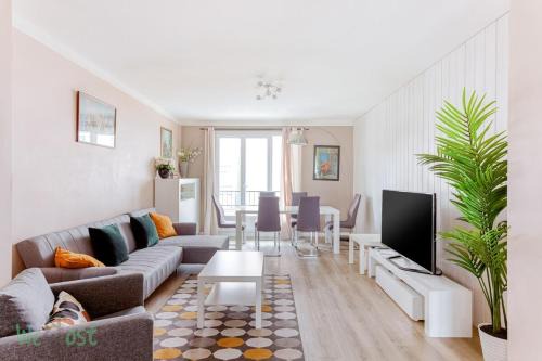 WeHost - Girard - Appartement T4 - 6 personnes - Balcon + Parking