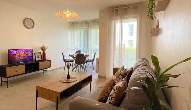 Welcome to Paris! Charmant T3 Super Cosy, Grande Place de Parking Gratuite,1-6 p