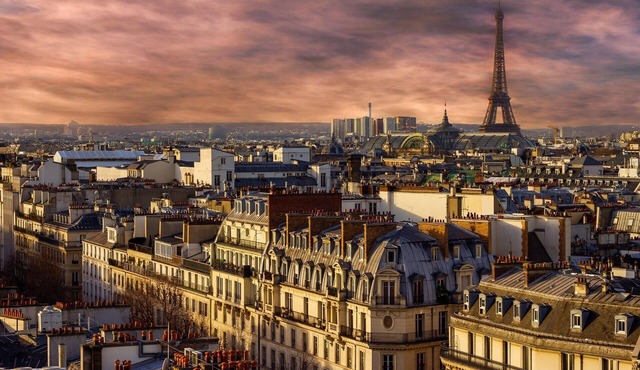 YOUR PERFECT PARIS ESCAPE IN THE 9TH ARRONDISSEMENT