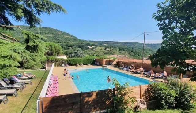 ZEcamping 3 étoiles animé pataugeoire sauna hammam chalet 2 pers