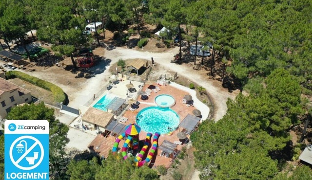 ZEcamping 3 étoiles piscine chauffée toboggans pet friendly tente 26m2