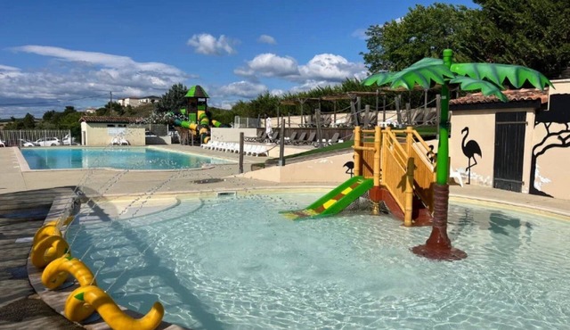 ZEcamping 3 étoiles piscine chauffée animations locatif clim 30m2 4 pers
