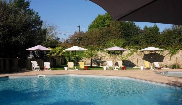 ZEcamping 3 étoiles piscine pet friendly bien-être locatif TV 22m2 4 pers