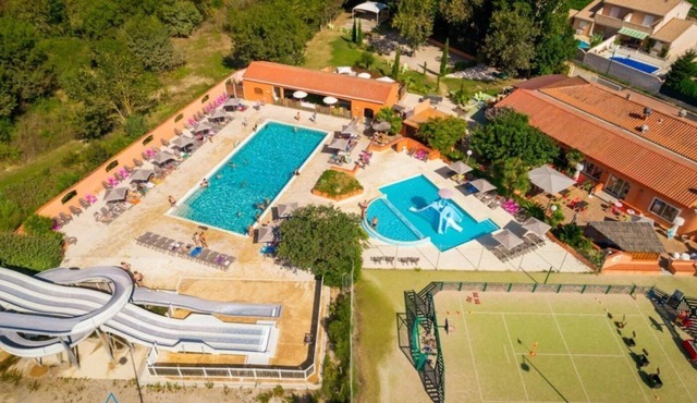 ZEcamping 4* animé piscine chauffée fitness tente TV LV clim 33m2