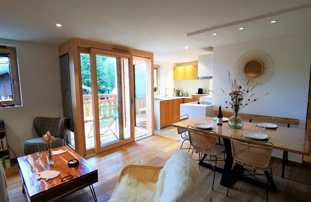 Appartement moderne aux Gets, 2 chambres, garage, services inclus - FR-1-598-93