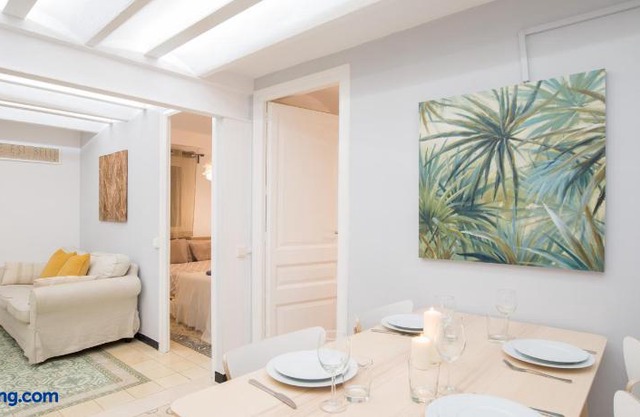 Charming Apartment in Sagrada Familia