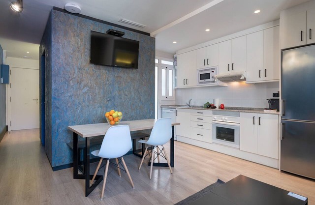 Cool Jazz 81 - Habitat Apartments