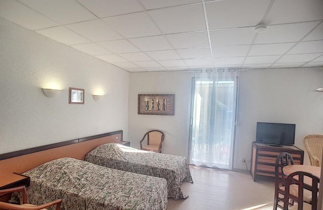 Studio Lamalou-les-Bains, 1 pièce, 2 personnes - FR-1-451-48