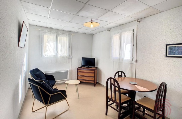 Studio Lamalou-les-Bains, 1 pièce, 2 personnes - FR-1-451-73