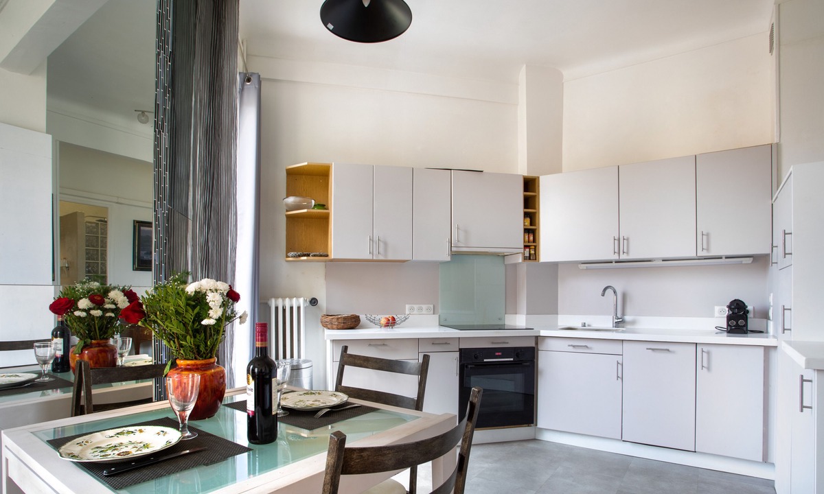 Liberation Apartment | Air-conditioned apartment in Libération