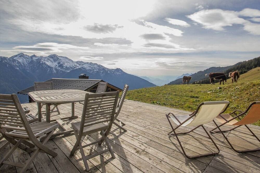 Bisanne 1500 Ski Chalet | Chalet Alpage - LES Saisies