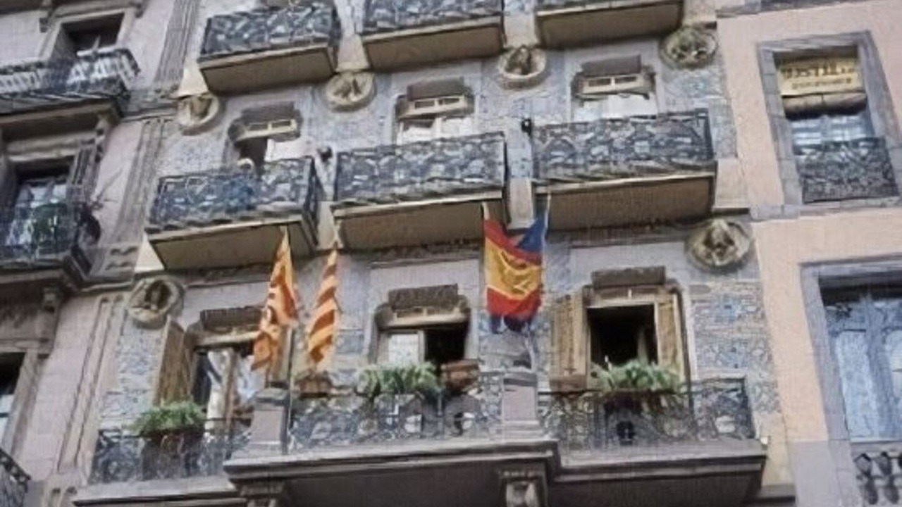 Photo of Buildings in Gothic Quarter