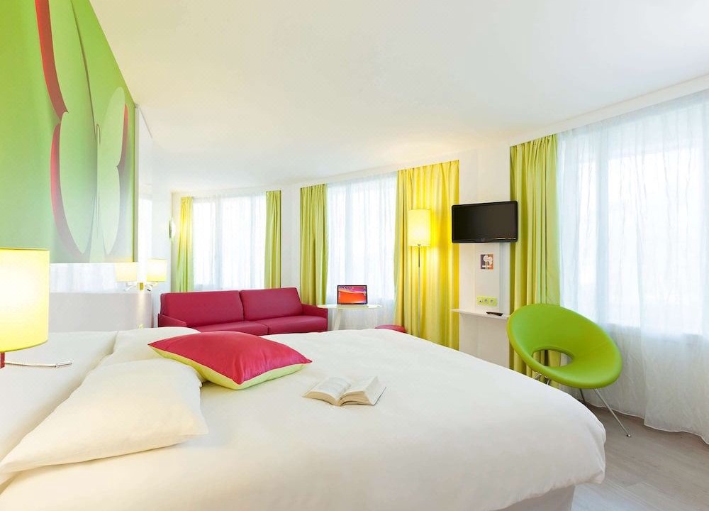 Photo of Bedroom in Saint-Medard-en-Jalles