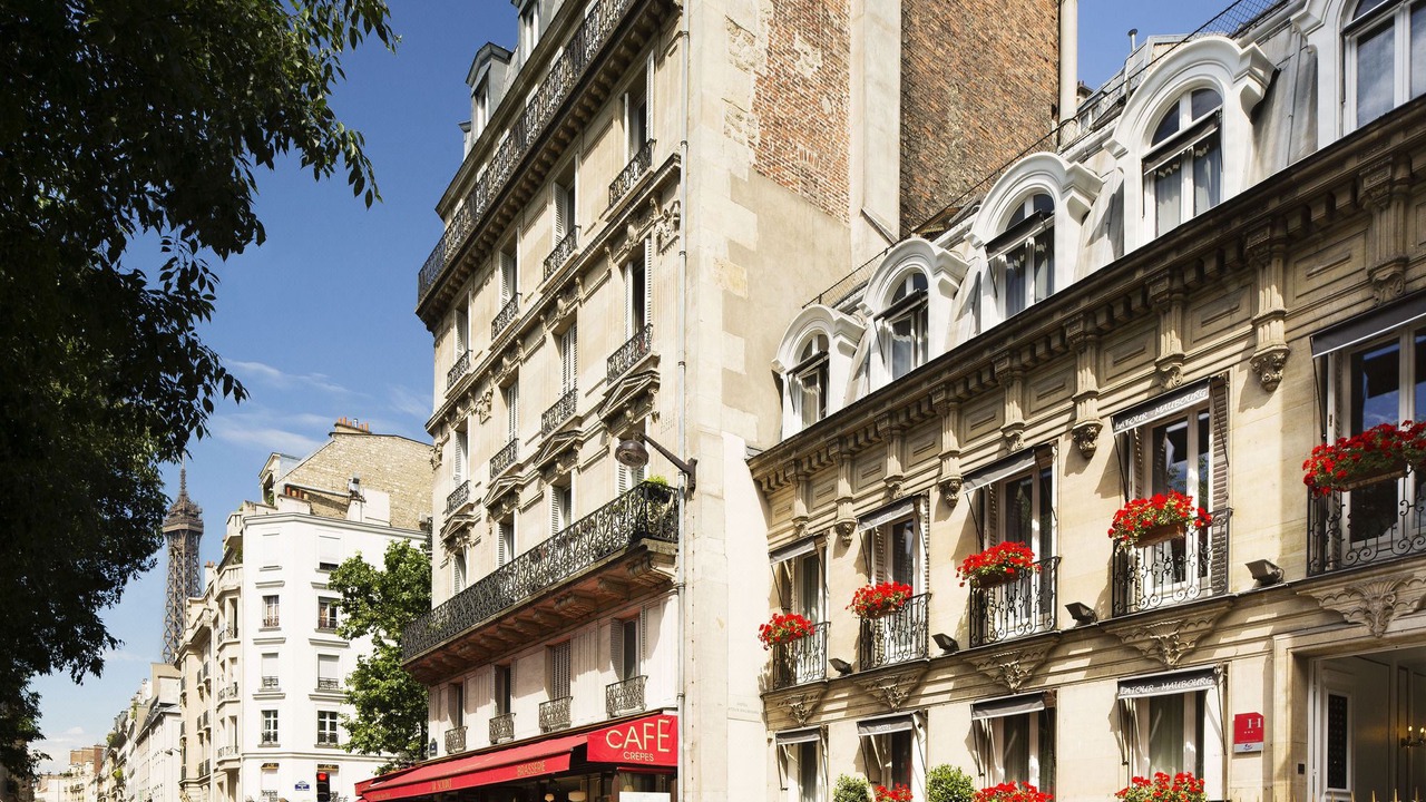 Photo of Buildings in 7th Arrondissement