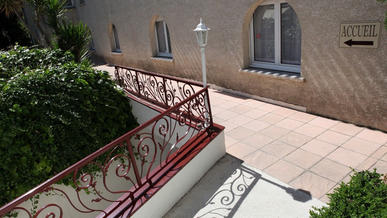 Photo of Buildings in Les Aubes