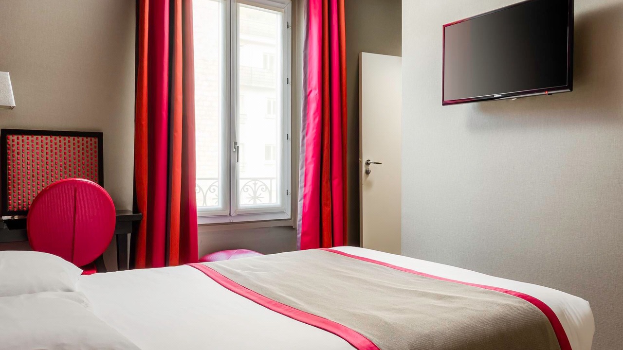 Photo of Bedroom in Quartier de la Plaine-de-Monceaux