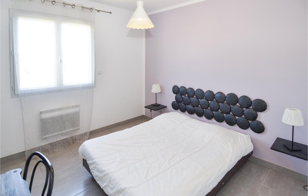 Photo of Bedroom in Saint-Privat-des-Vieux