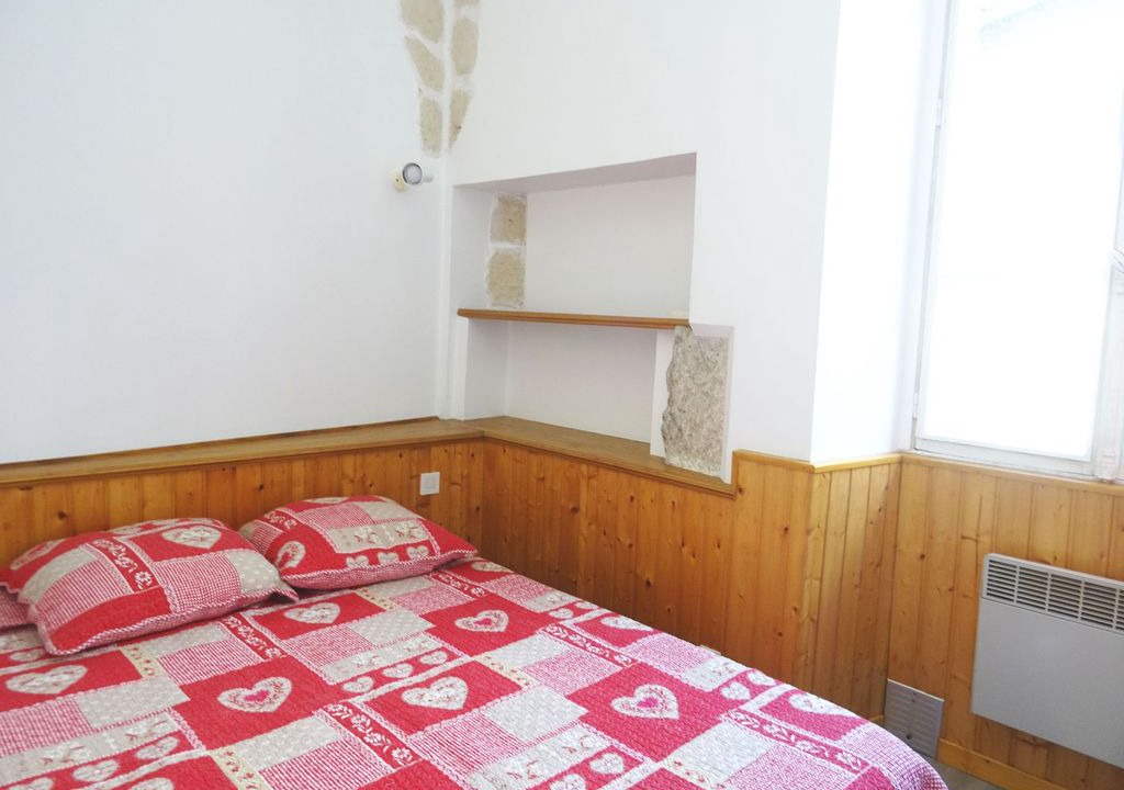 Photo of Bedroom in Aix-les-Bains City Center