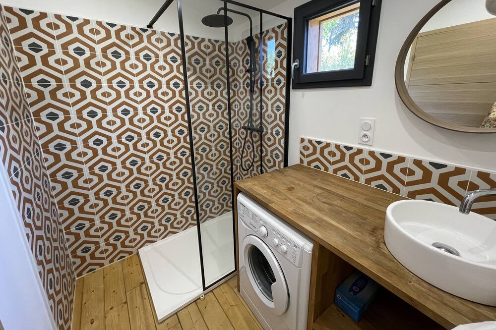 Photo of Bathroom in Dieulefit