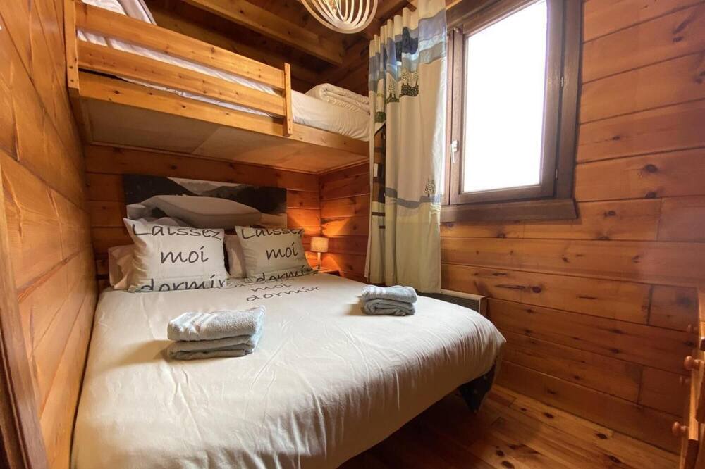 Photo of Bedroom in Camurac