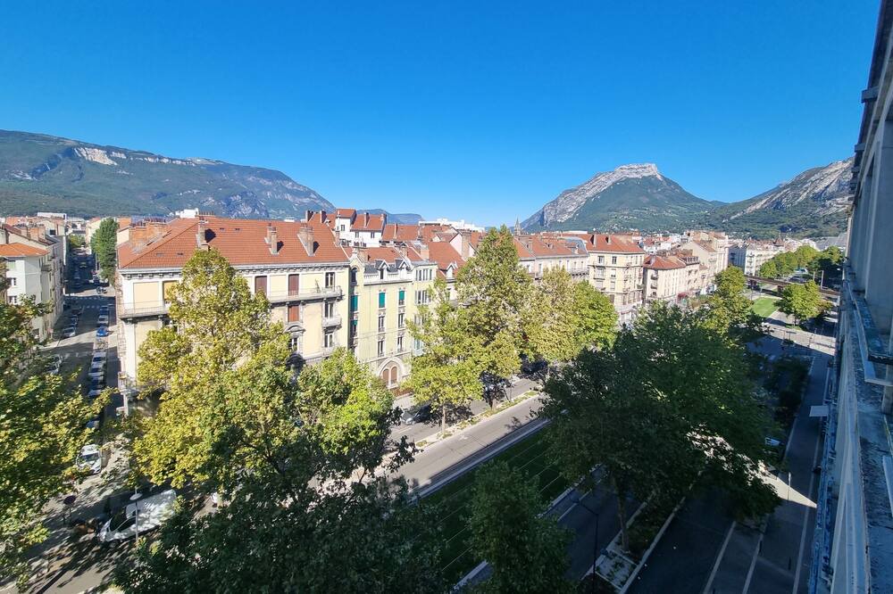 Photo of Outdoor in Quartier Chorier-Berriat