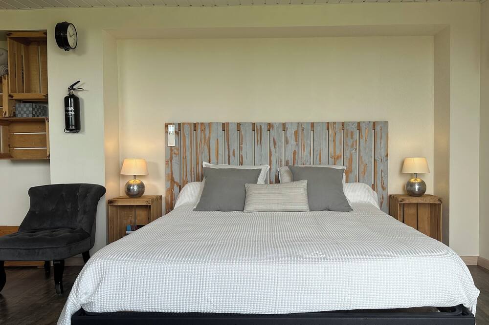 Photo of Bedroom in Montgaillard-Lauragais