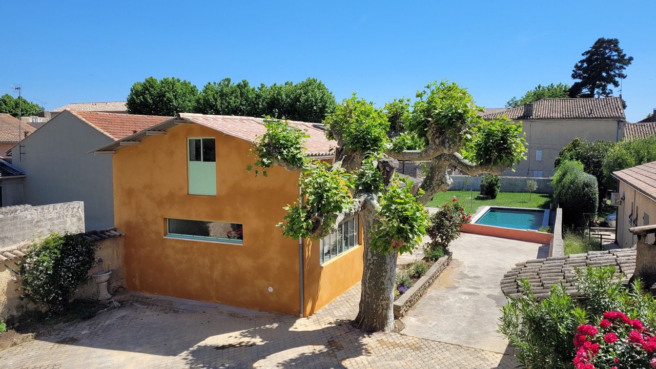 Photo of Outdoor in Sainte-Cecile-les-Vignes