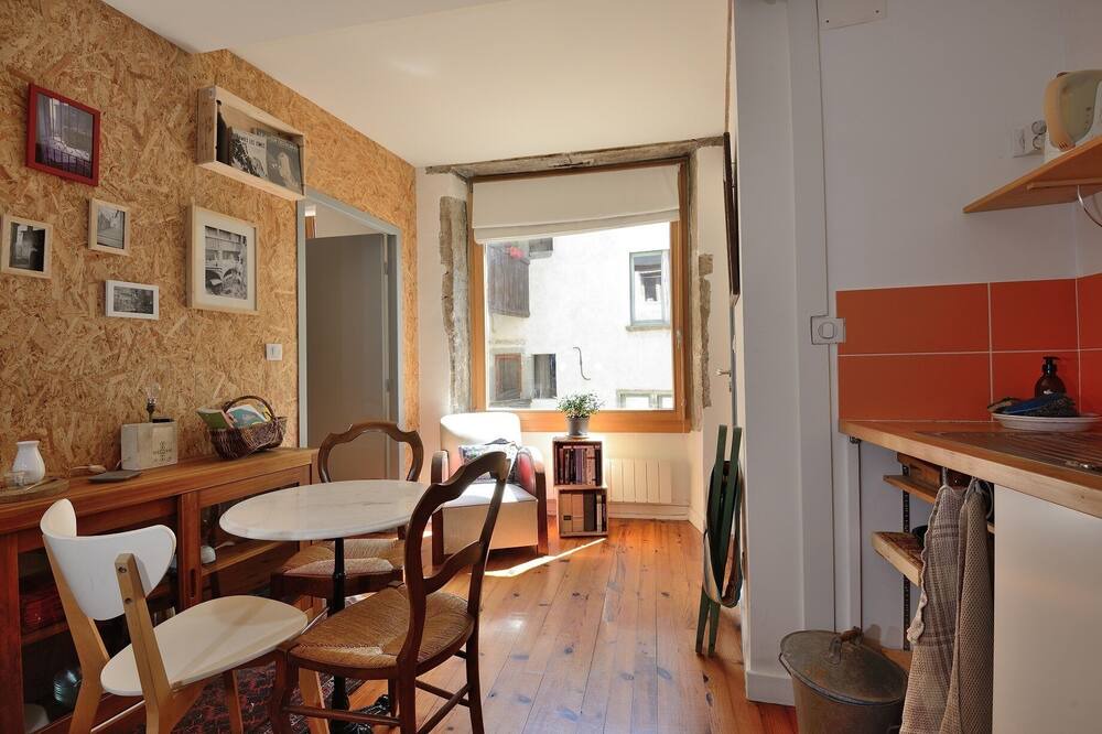 Photo of Kitchen in Secteur 2