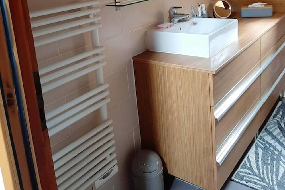 Photo of Bathroom in Jezeau