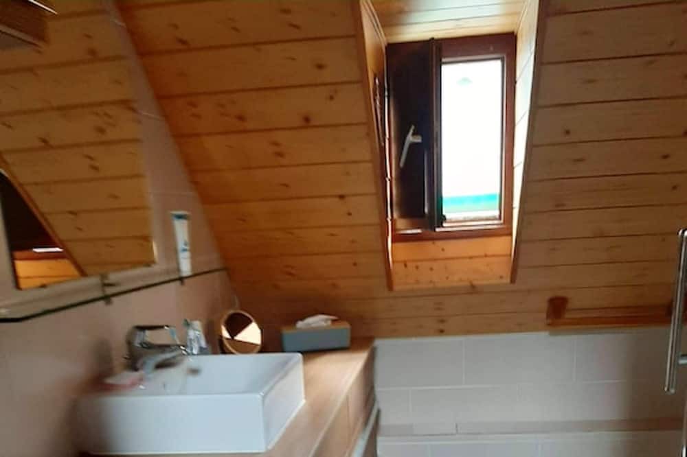 Photo of Bathroom in Jezeau