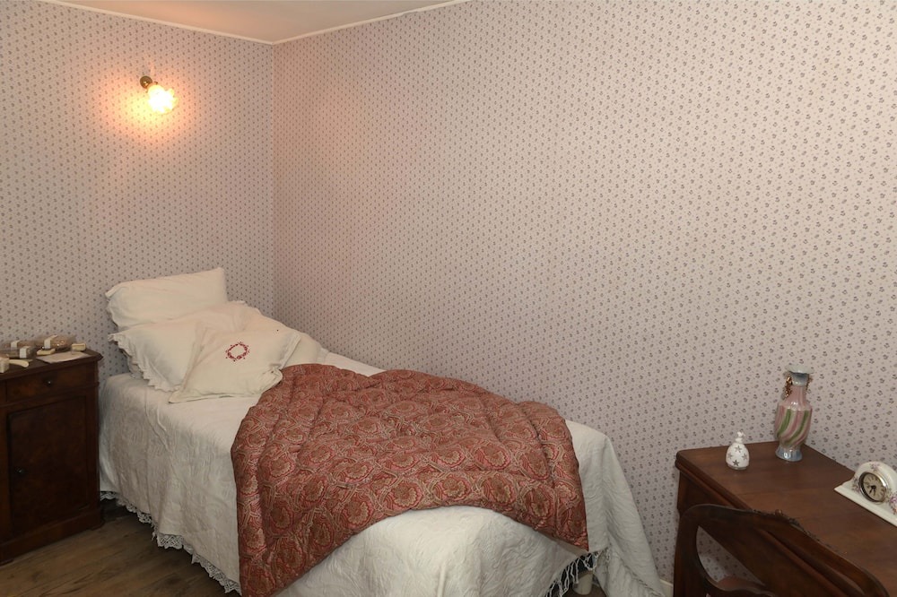 Photo of Bedroom in Rivesaltes