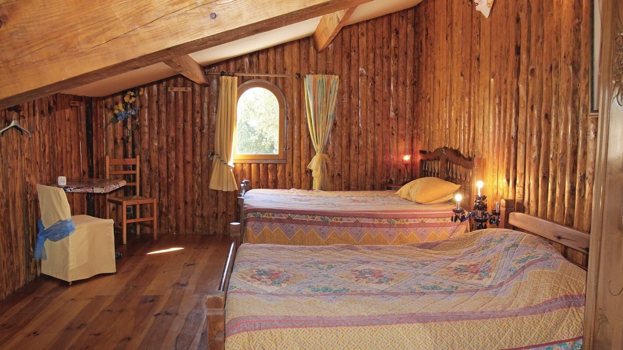 Photo of Bedroom in Grillon