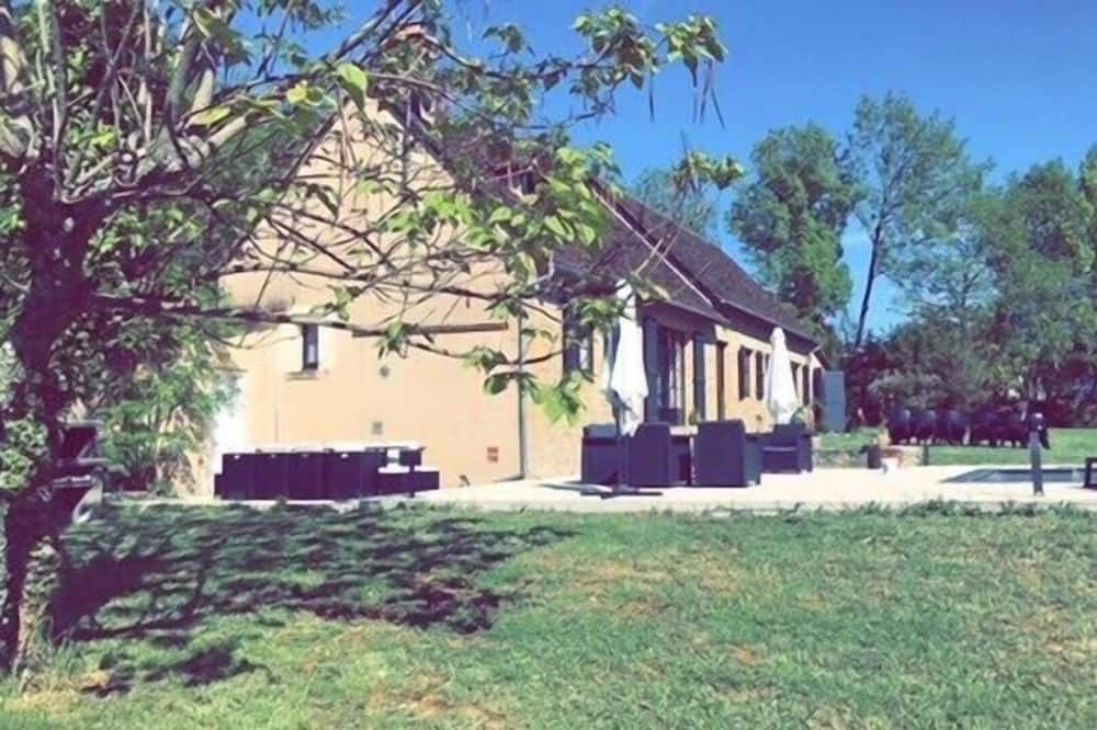 Photo of Outdoor in Alvignac