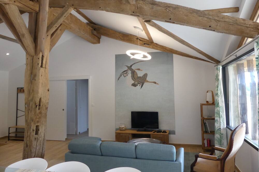Photo of Livingroom in Saint-Vincent-de-Tyrosse