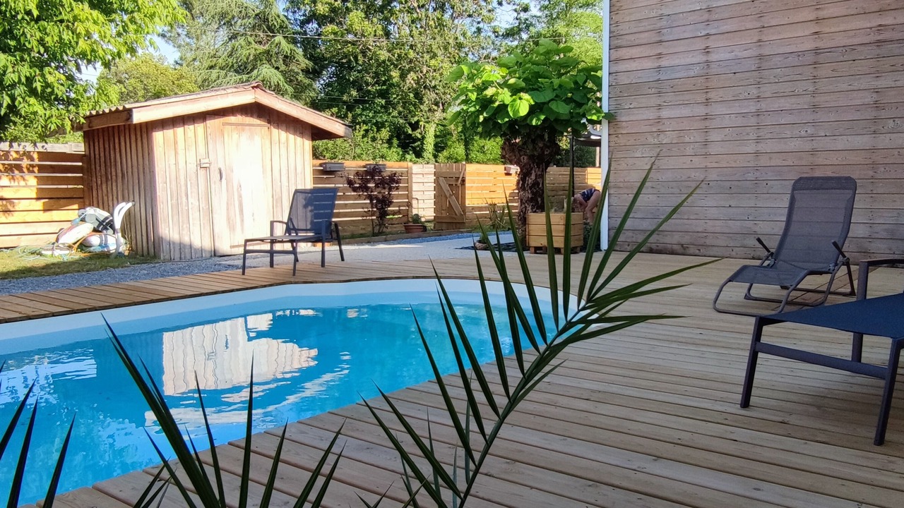 Photo of Outdoor in Salles