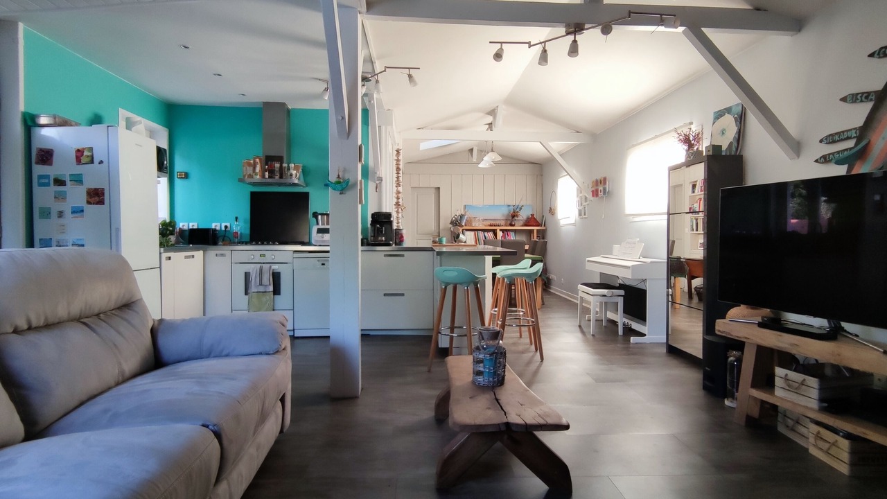 Photo of Livingroom in Salles