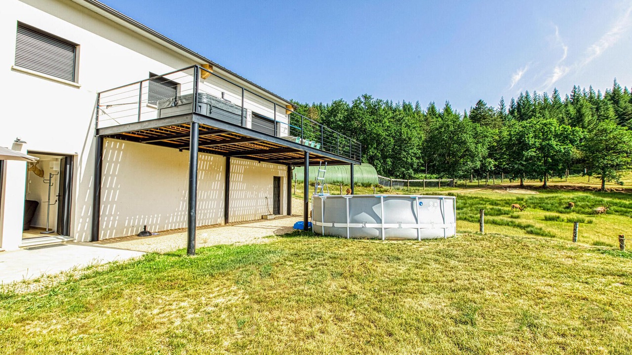 Photo of Outdoor in Gages
