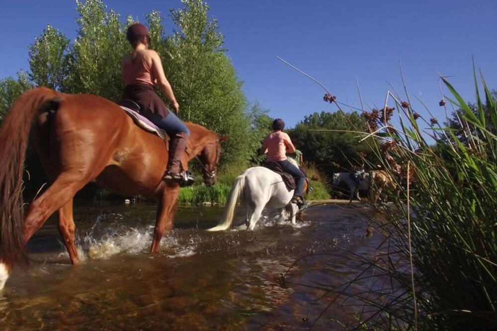 Photo of Outdoor in Le Malzieu-Ville