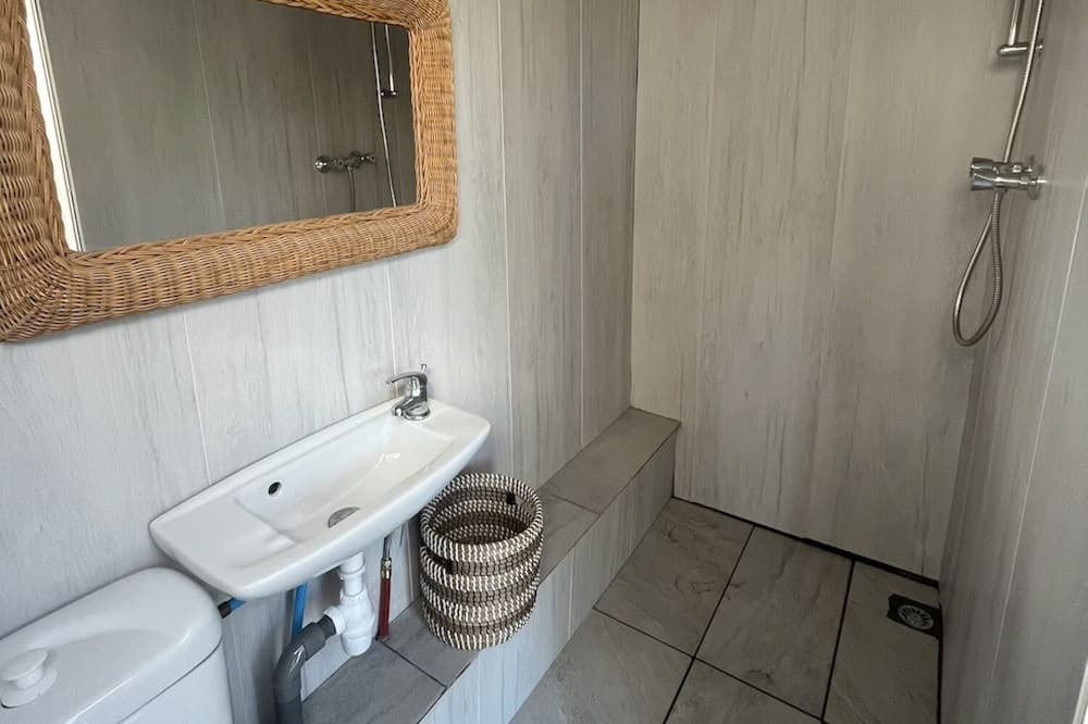 Photo of Bathroom in Crechets