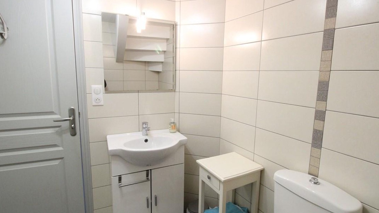 Photo of Bathroom in Valuejols