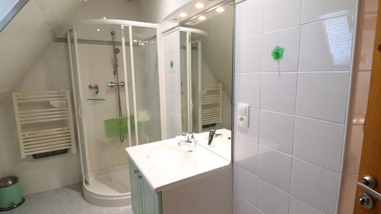 Photo of Bathroom in Saint-Cirgues-de-Jordanne