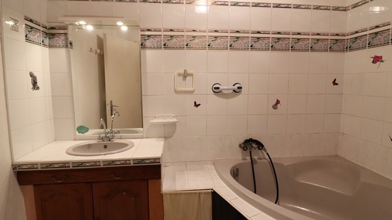 Photo of Bathroom in Cussac