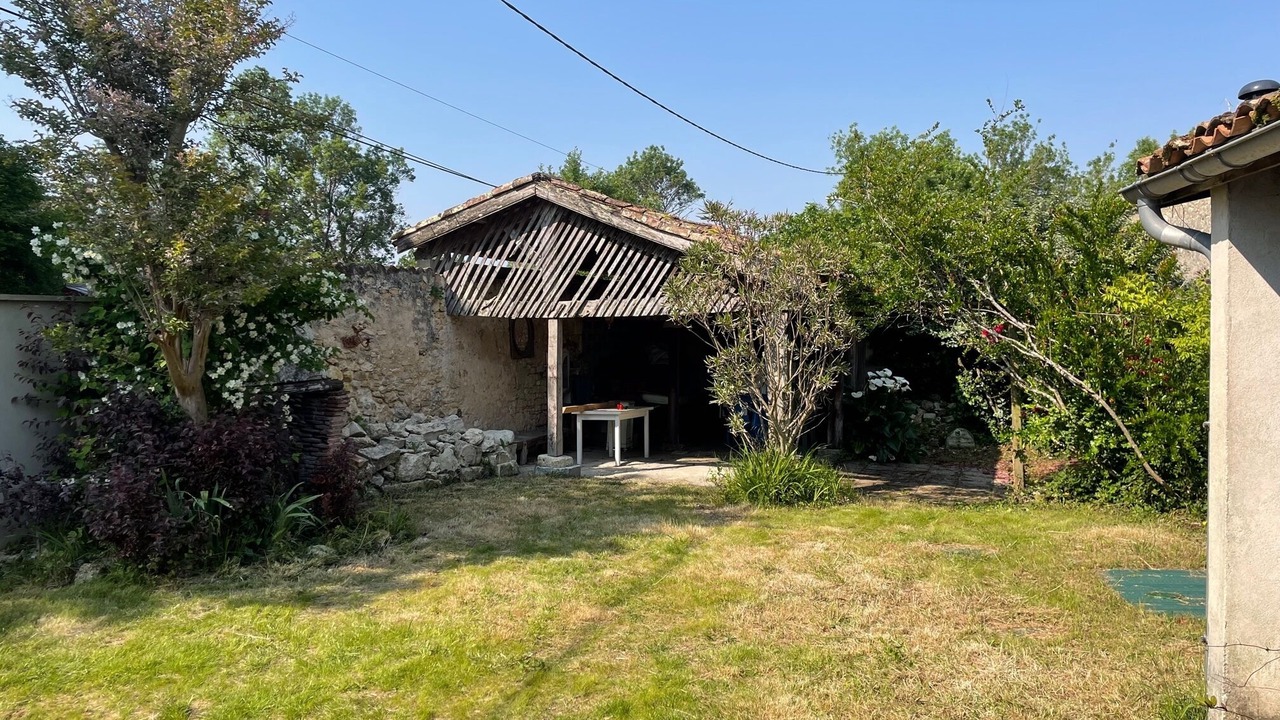 Photo of Outdoor in Jau-Dignac-et-Loirac