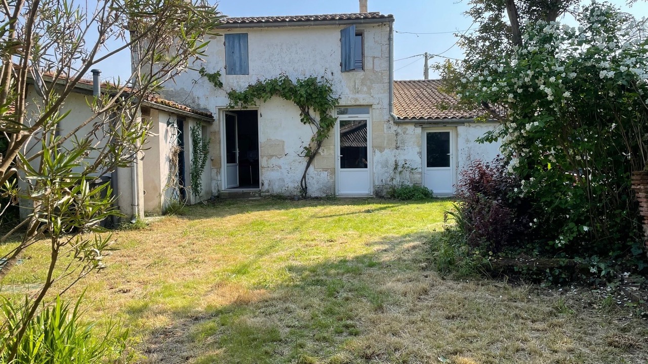 Photo of Outdoor in Jau-Dignac-et-Loirac