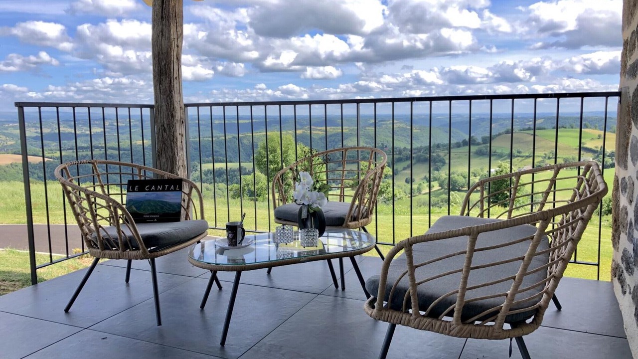 Photo of Outdoor in Carlat
