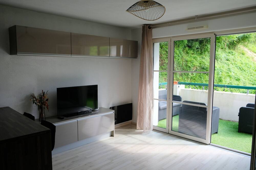 Photo of Livingroom in Lahonce