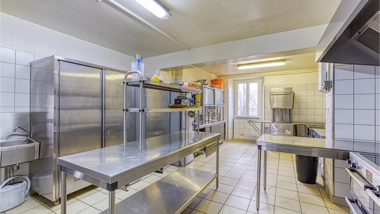 Photo of Kitchen in Lacroix-Barrez